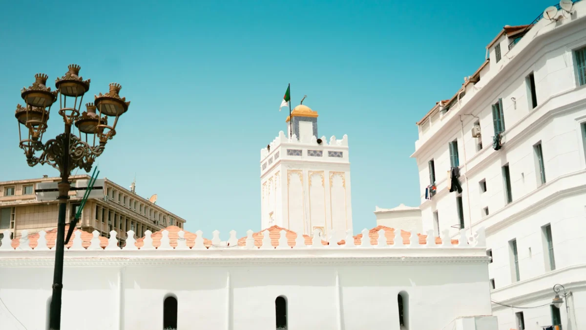 Vol Strasbourg Alger pas cher