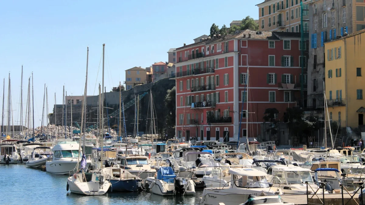 Vol Strasbourg Bastia pas cher