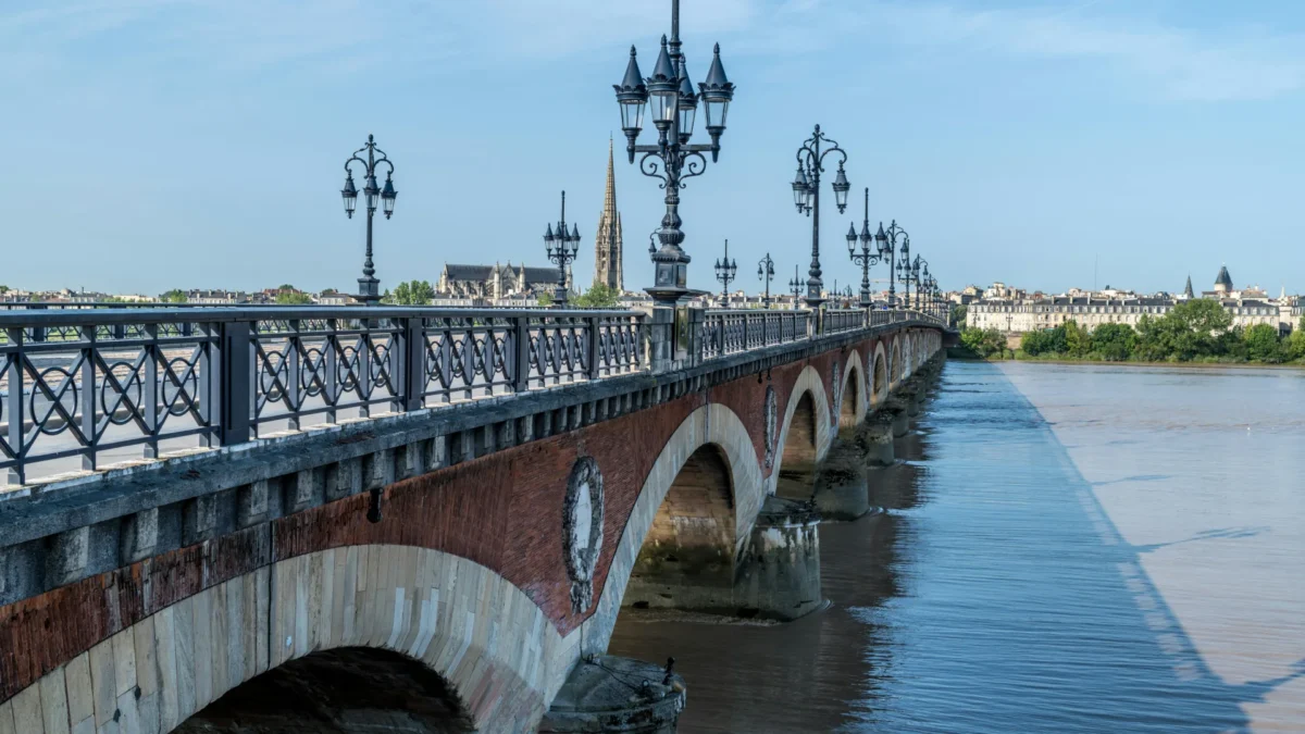 Vol Strasbourg Bordeaux pas cher