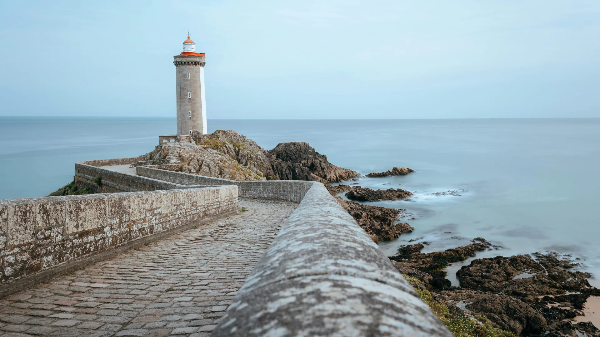 Vol Strasbourg Brest pas cher