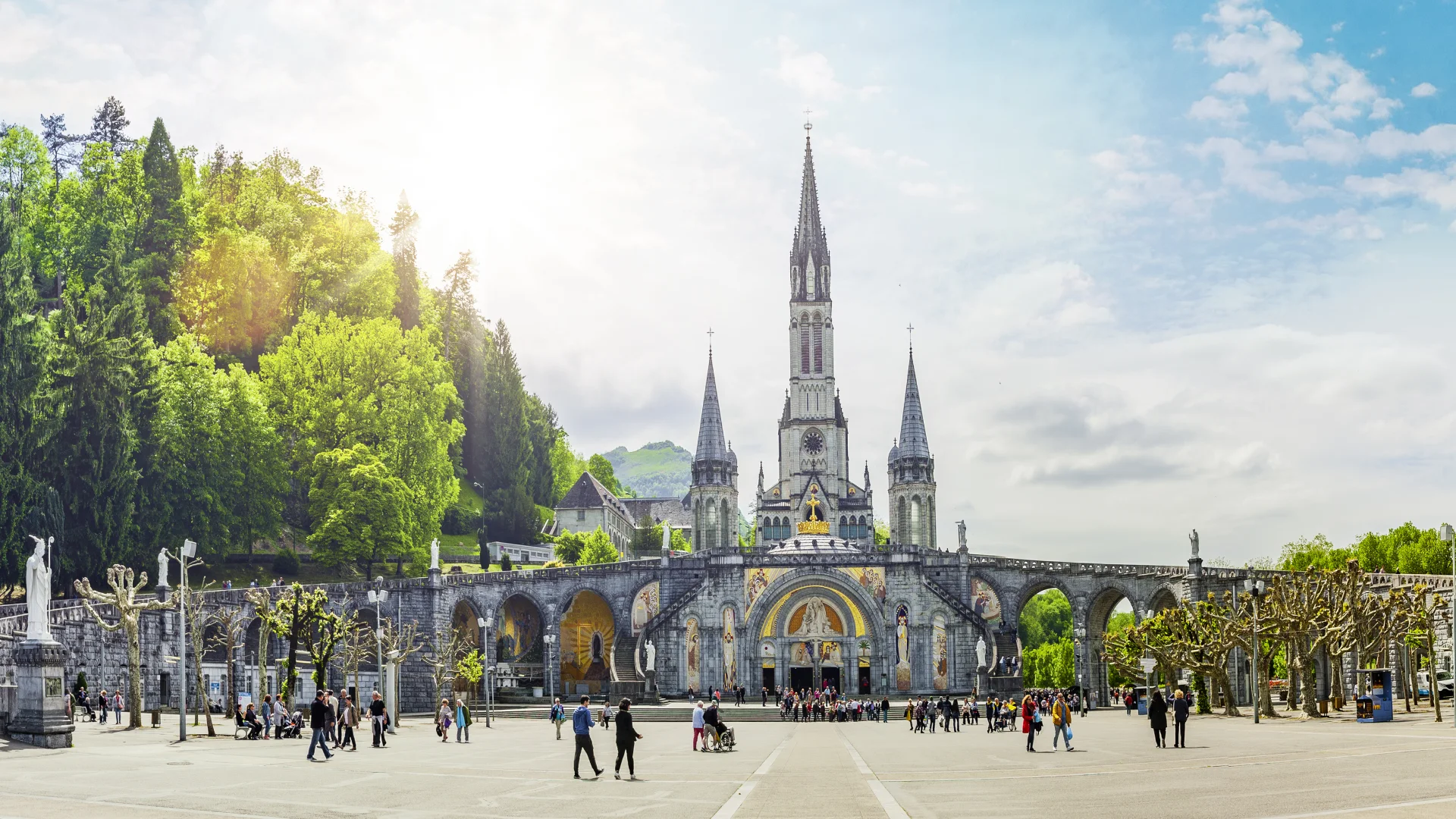 Vol Strasbourg Lourdes Tarbes pas cher