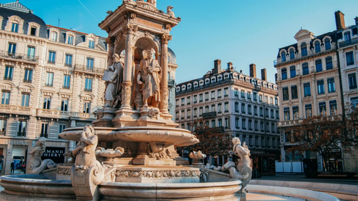 Vol Strasbourg Lyon pas cher