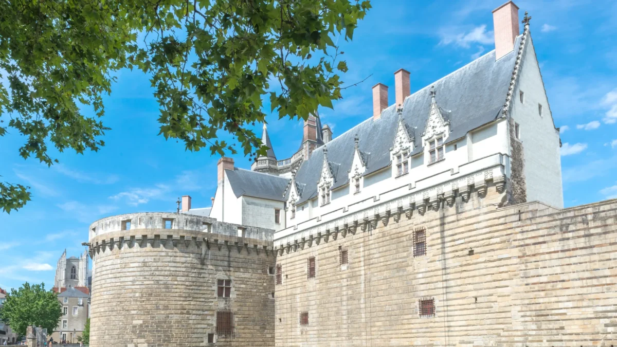 Vol Strasbourg Nantes pas cher