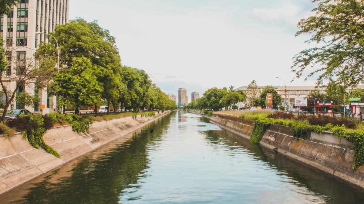 Vol Strasbourg Bucarest pas cher