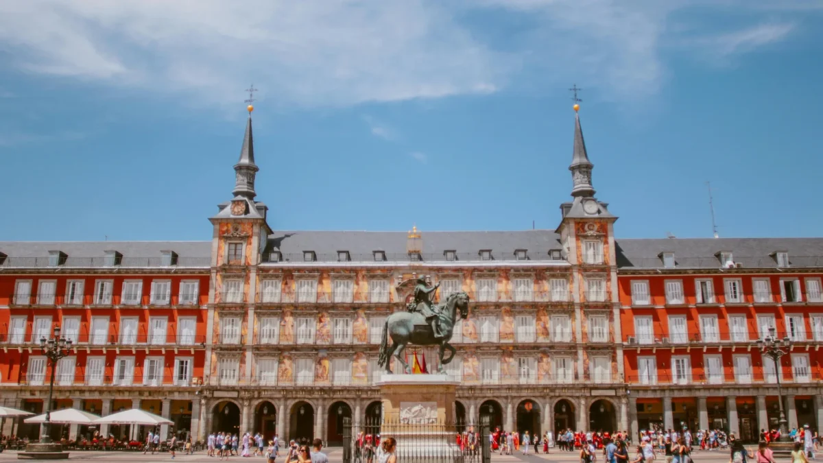 Vol Strasbourg Madrid pas cher