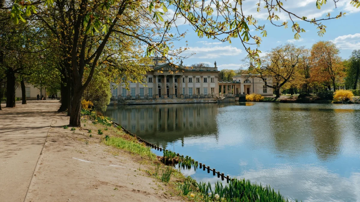 Vol Strasbourg Varsovie pas cher