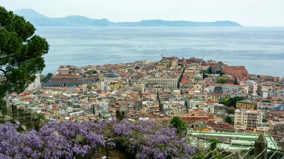 Vol Strasbourg Naples pas cher